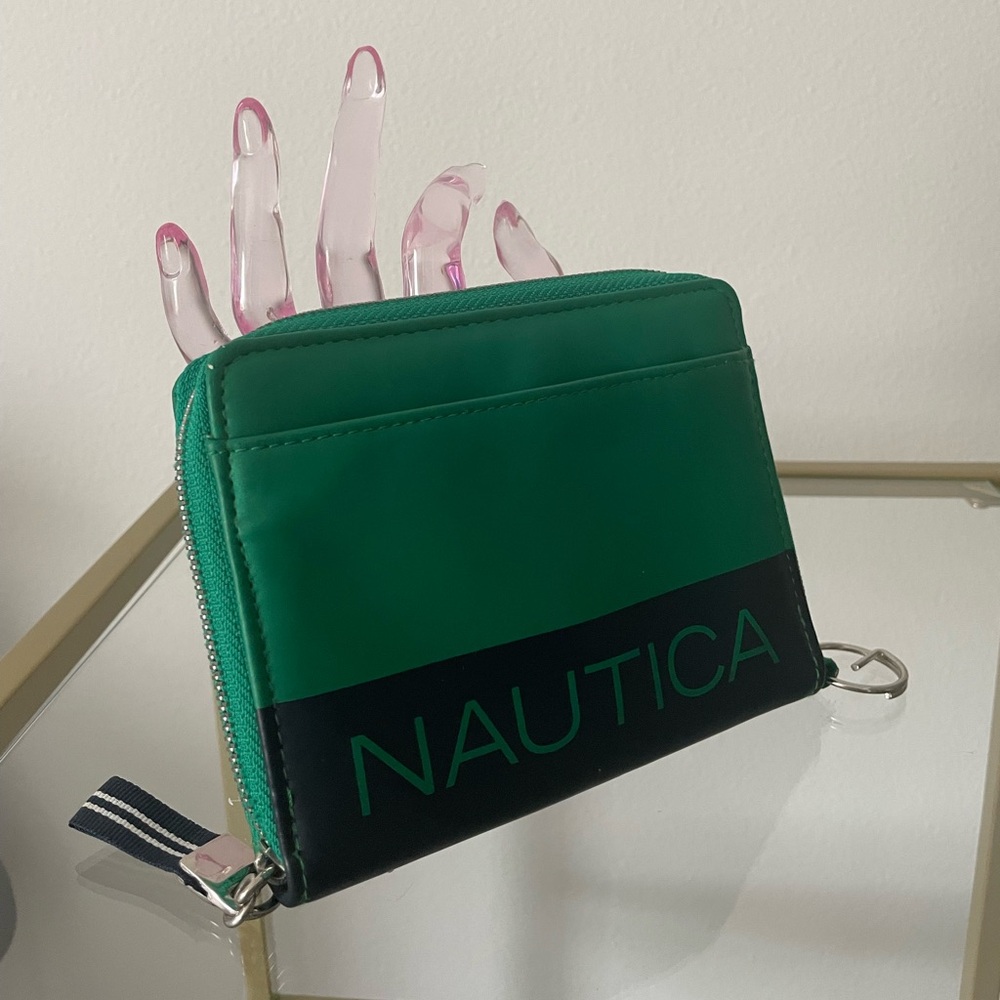 Excellent condition!! Like new !  Nautica Wristlet , Size: 5"x6"x.75".